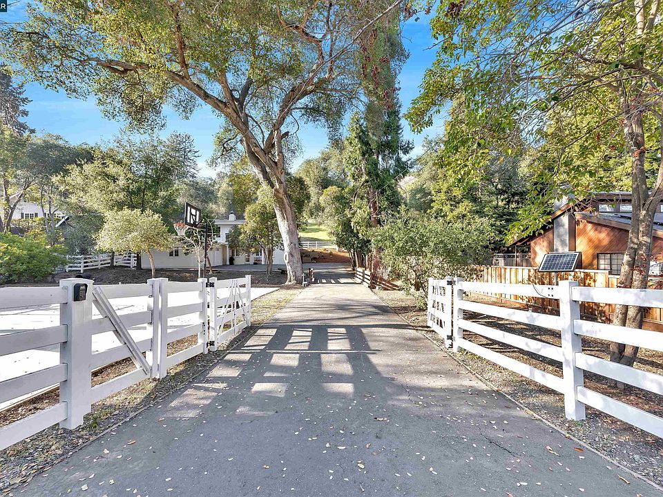 1st image of 1847 Reliez Valley Rd