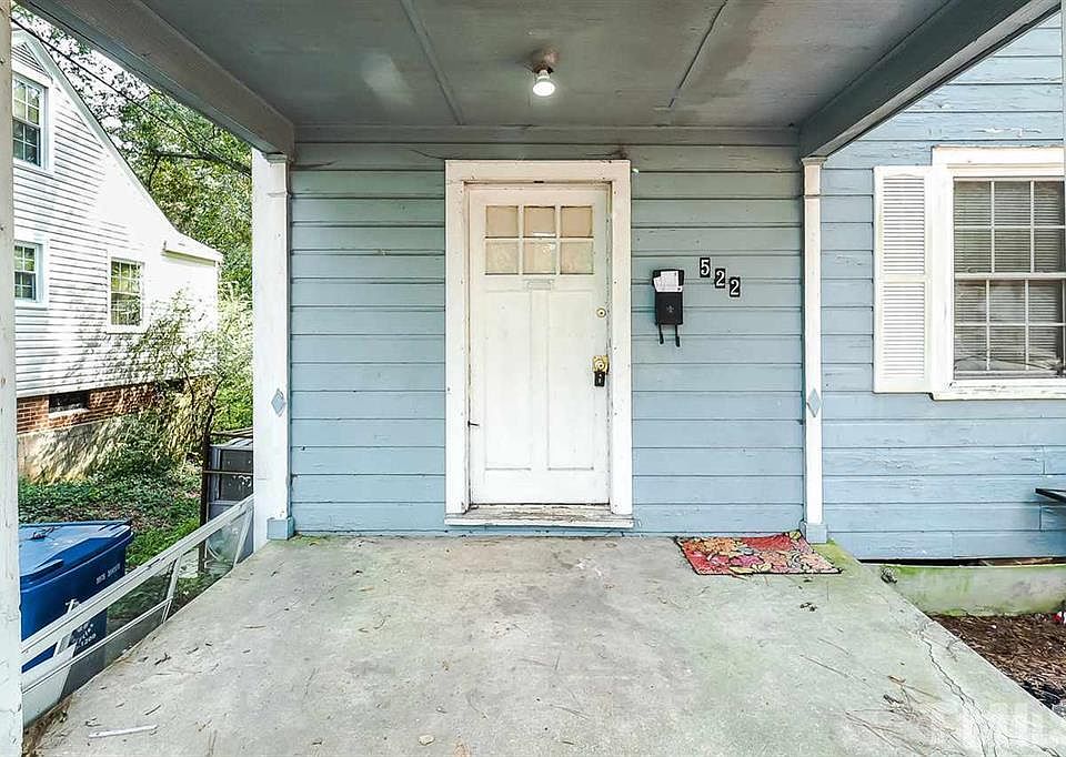 2nd image of 522 E Club Blvd