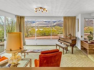 9475 E Old Pellegrino Rd, Tucson, AZ 85749