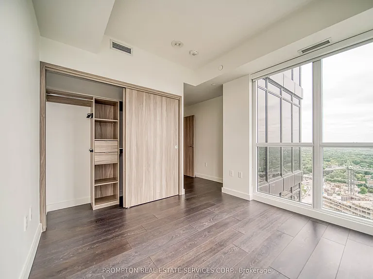 85 McMahon Dr #3108 — Photo 15