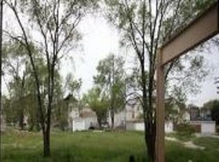4041 W Lake St, Chicago, IL 60624