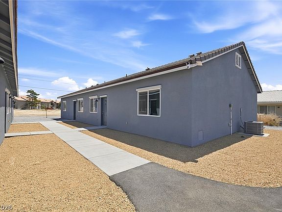 5th image of 2001 S Dandelion St #3
