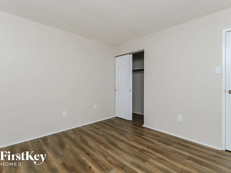 2705 Peachwood Trl — Photo 7
