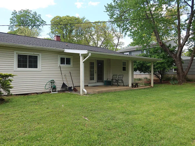 109 Deep Dale Dr — Photo 30
