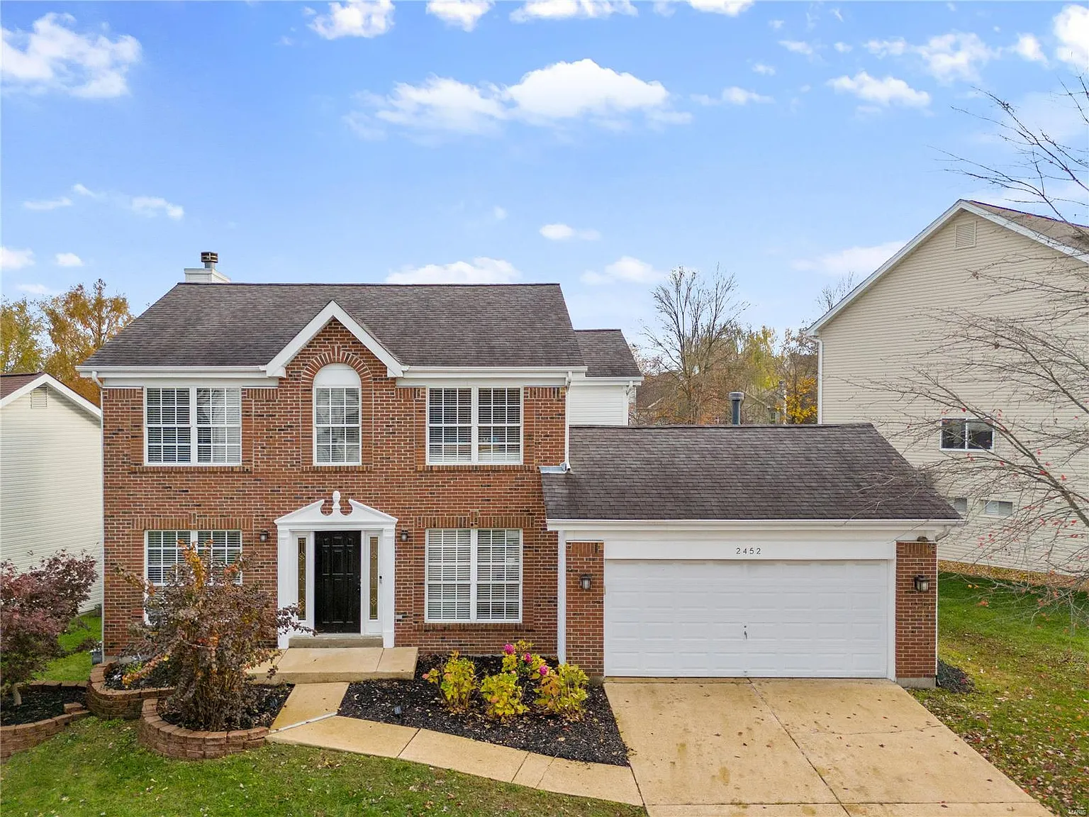 2452 Hickory Manor Dr photo 1