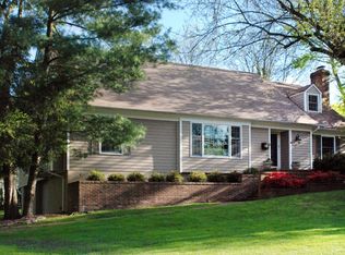 8 Carleen Ct, Summit, NJ 07901