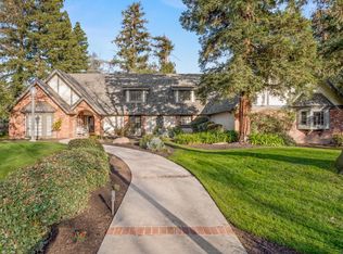 5560 N Parrish Way, Fresno, CA
