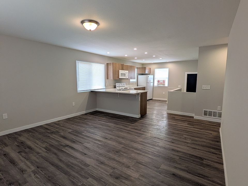 1st image of 301 N 5th Ave #1A