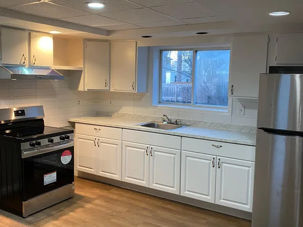 6 Westmoreland Rd #1, Whitesboro, NY 13492