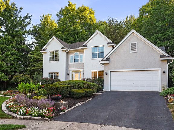 4th image of 806 Cherry Wood Pl