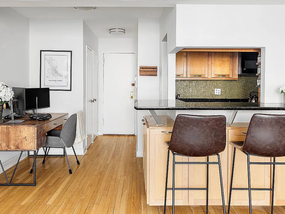 1st image of 60 9th Ave #433