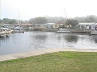 4852 Pelican Dr, New Port Richey, FL 34652