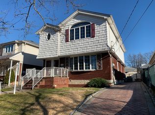 378 Virginia Ave, Staten Island, NY 10305