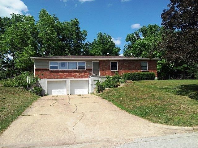 1st image of 306 Ellis Ave