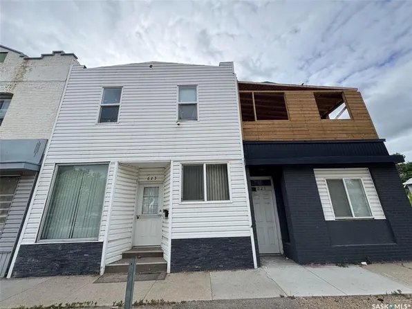 623 H AVENUE S, Saskatoon, SK S7M 1X1