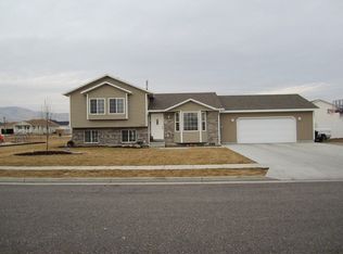 572 W 400 N, Tremonton, UT 84337