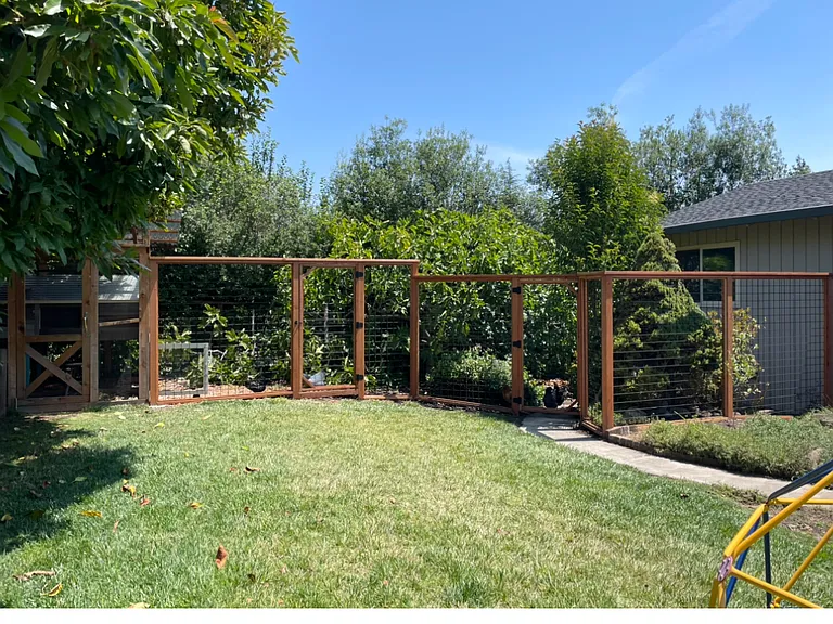 516 Escalona Dr — Photo 6
