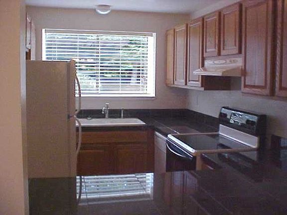 2nd image of 5 146th Ave SE #A-1