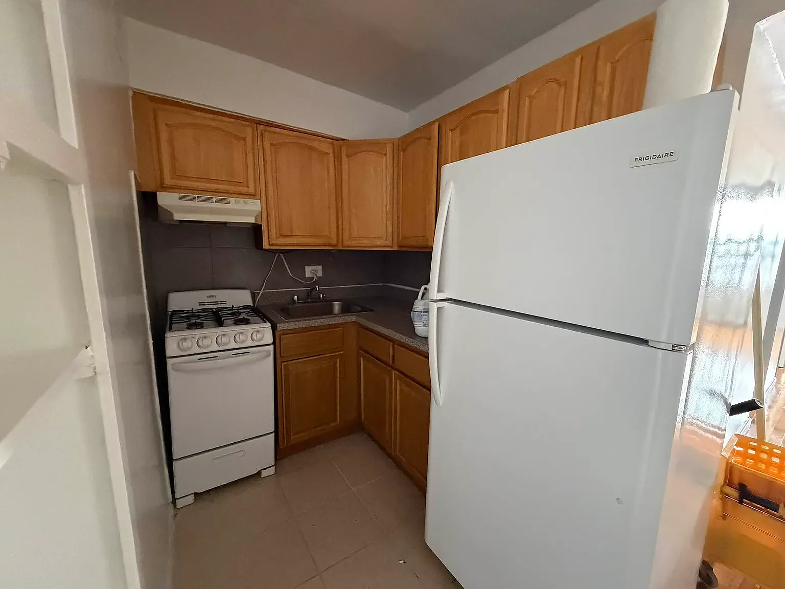1261 Schenectady Avenue — Photo 3