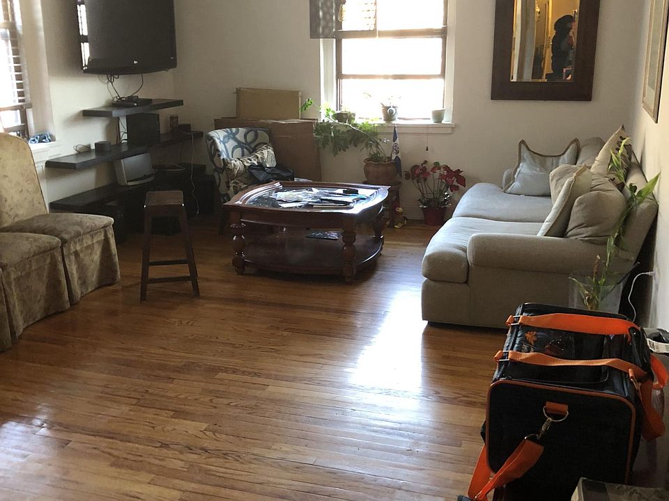 2nd image of 630 Gramatan Ave APT 4M