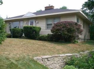 2024 Hamstead Rd NW, Grand Rapids, MI 49504