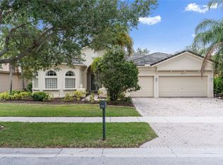 9250 Pineville Dr, Lake Worth, FL 33467