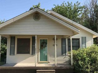 124 S 4th St, Velma, OK 73533