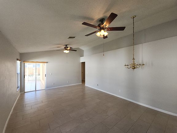 4th image of 8227 Riverboat Dr