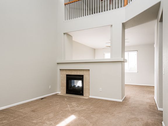 3rd image of 7255 Edgebrook Dr