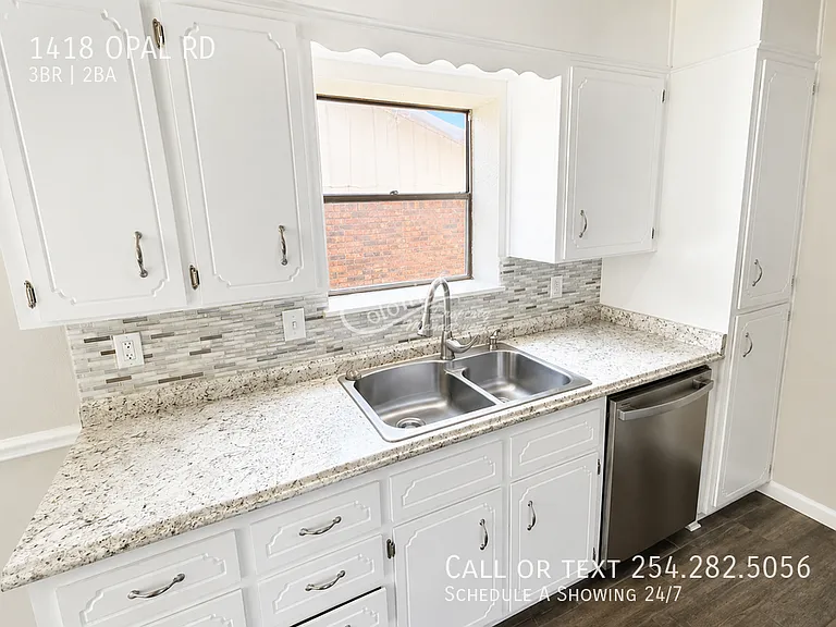 1418 Opal Rd — Photo 6