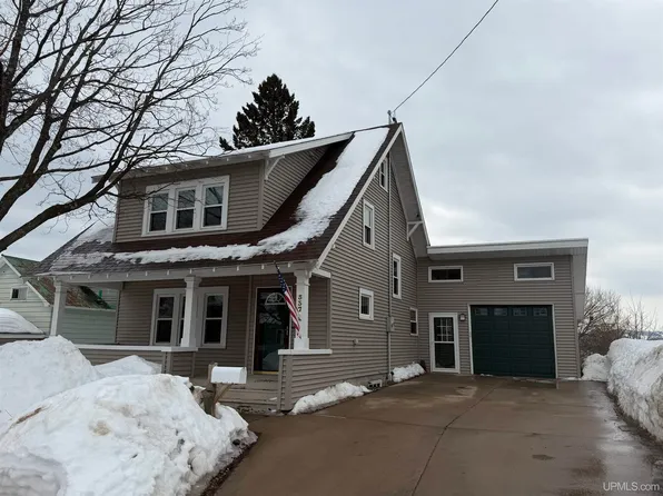 337 W Ridge St, Marquette, MI 49855