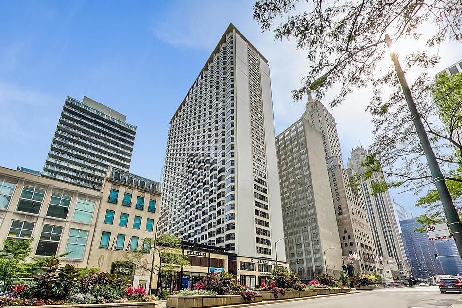 1st image of 535 N Michigan Ave APT 807