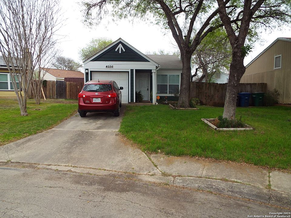 1st image of 4026 COLONIAL SUN DR