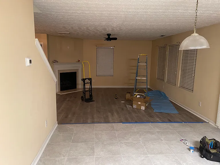 1281 Matt Moore Ct — Photo 7