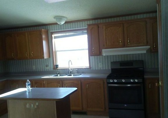 3rd image of 2750 W Nibbe St