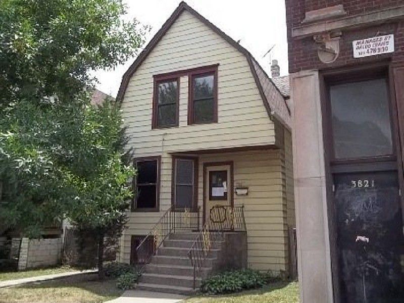 1st image of 3819 W Montrose Ave