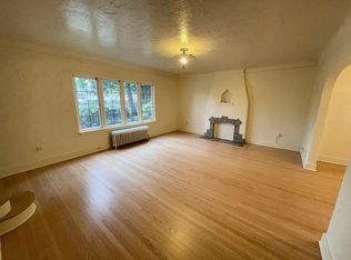 1405 E John St #4, Seattle, WA 98112