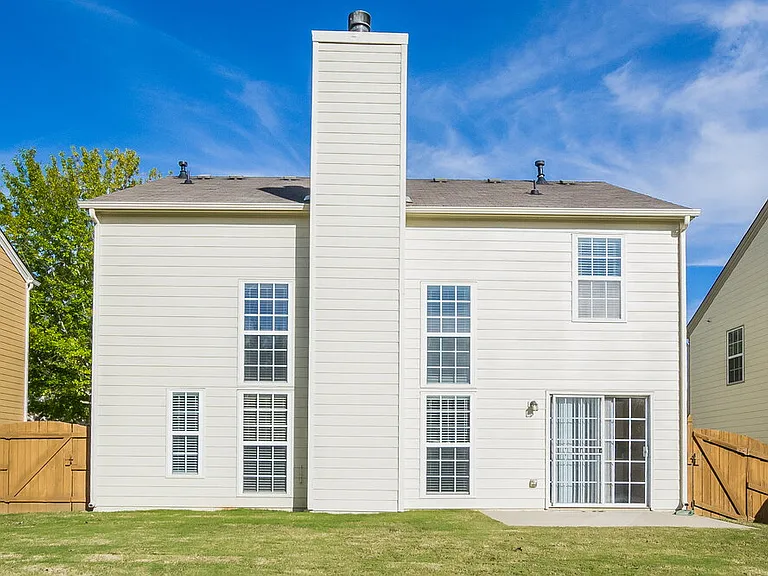421 Citronelle Dr — Photo 15