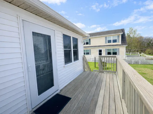 (undisclosed Address), Owls Head, ME 04854