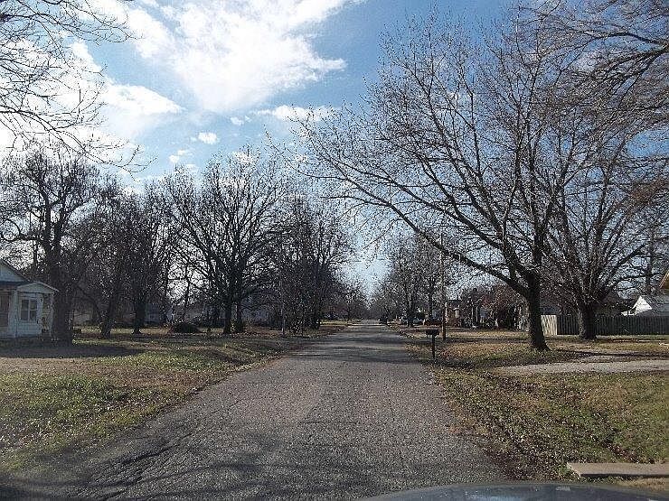 2nd image of 1326 Thornton Ave