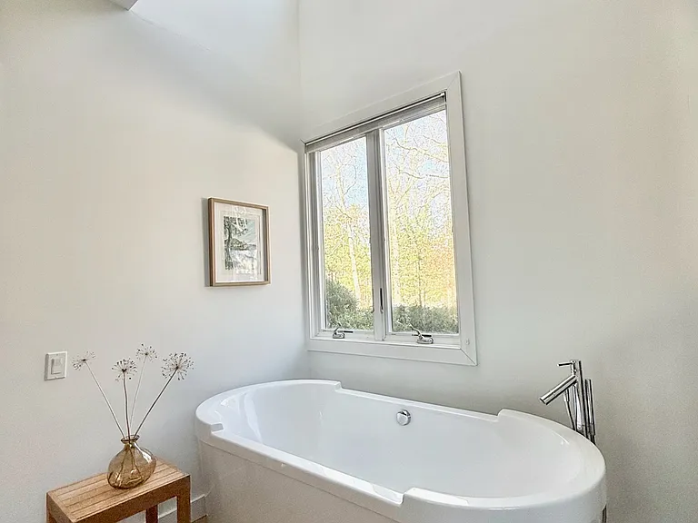 409 Hands Creek Rd — Photo 15