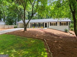 1415 Driftwood Ct, Roswell, GA 30075
