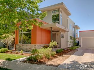 951 Neon Forest Cir, Longmont, CO 80504