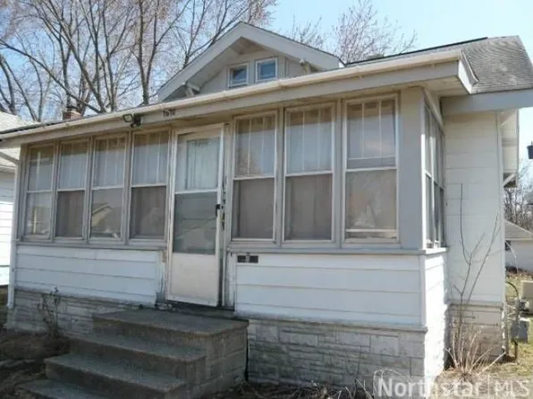 1810 Ross Ave, Saint Paul, MN 55119