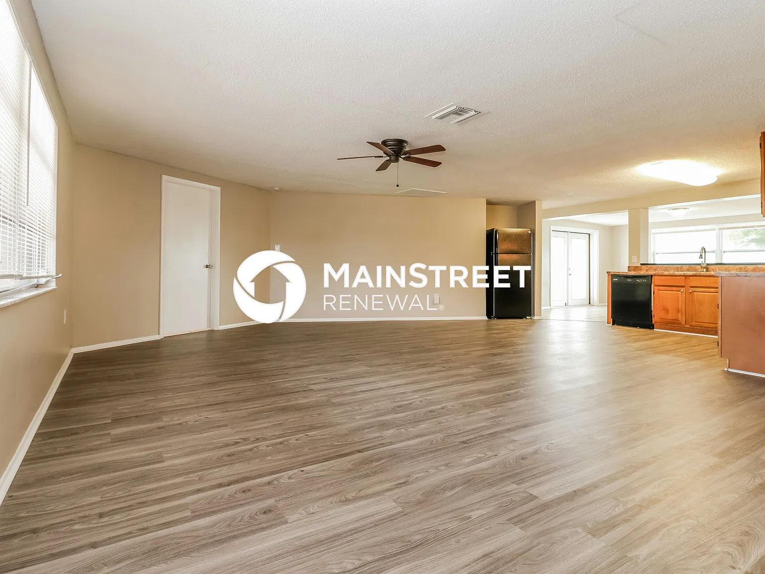 10911 Piccadilly Rd — Photo 3