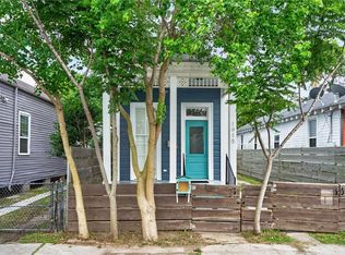 1915 Port St, New Orleans, LA 70117