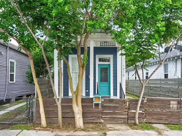 1915 Port St, New Orleans, LA 70117