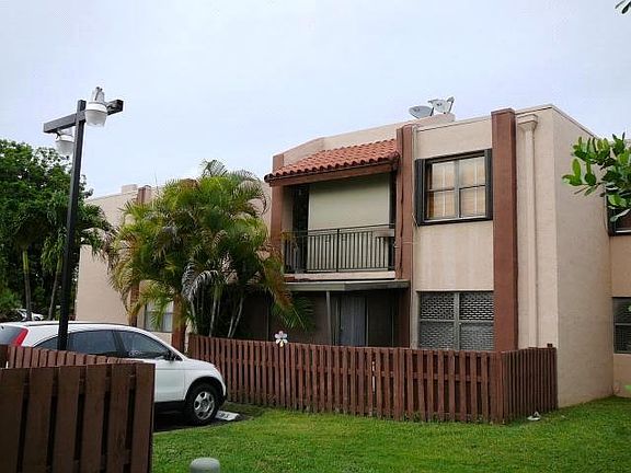 2nd image of 430 W Park Dr APT 202