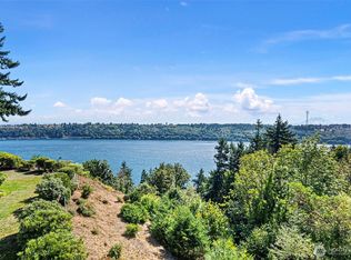 824 30th St NW #8-A, Gig Harbor, WA