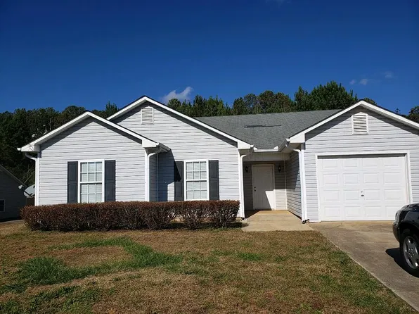 354 Lambert Overlook Cir, Carrollton, GA 30117
